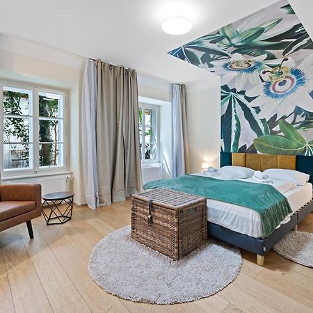 Kh Mariahilf Aparthotel Виена Екстериор снимка