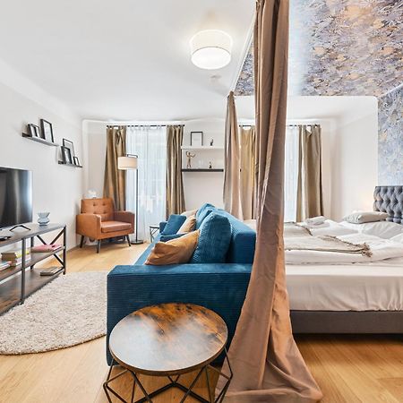 Kh Mariahilf Aparthotel Виена Екстериор снимка