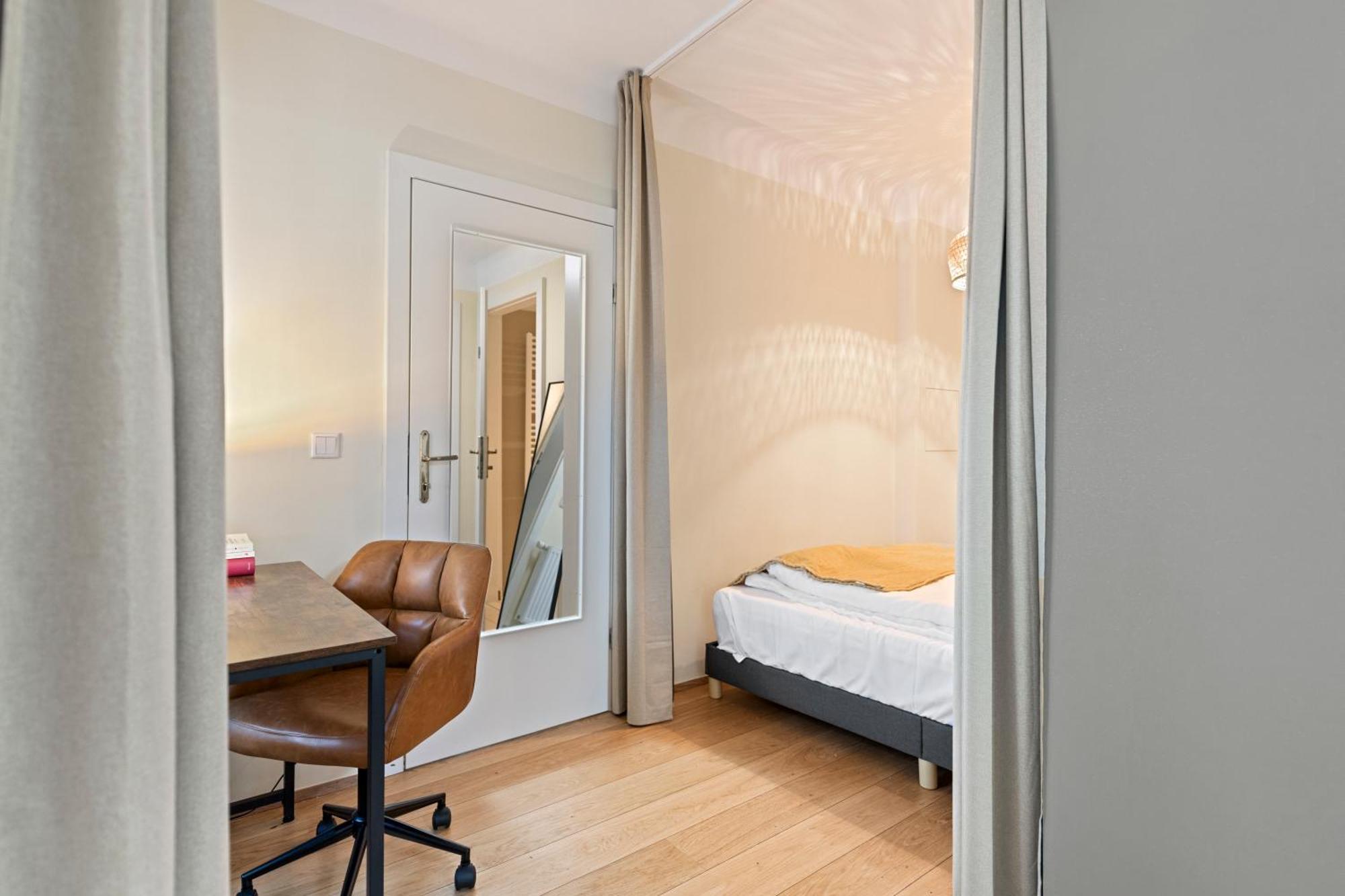 Kh Mariahilf Aparthotel Виена Екстериор снимка